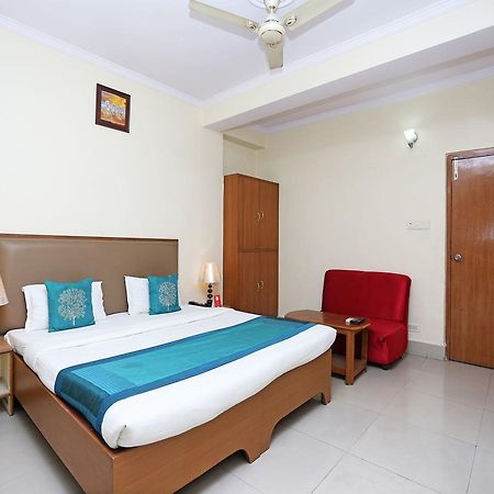 Oyo 10788 Hotel Harisons Continental ปัฏนา ภายนอก รูปภาพ