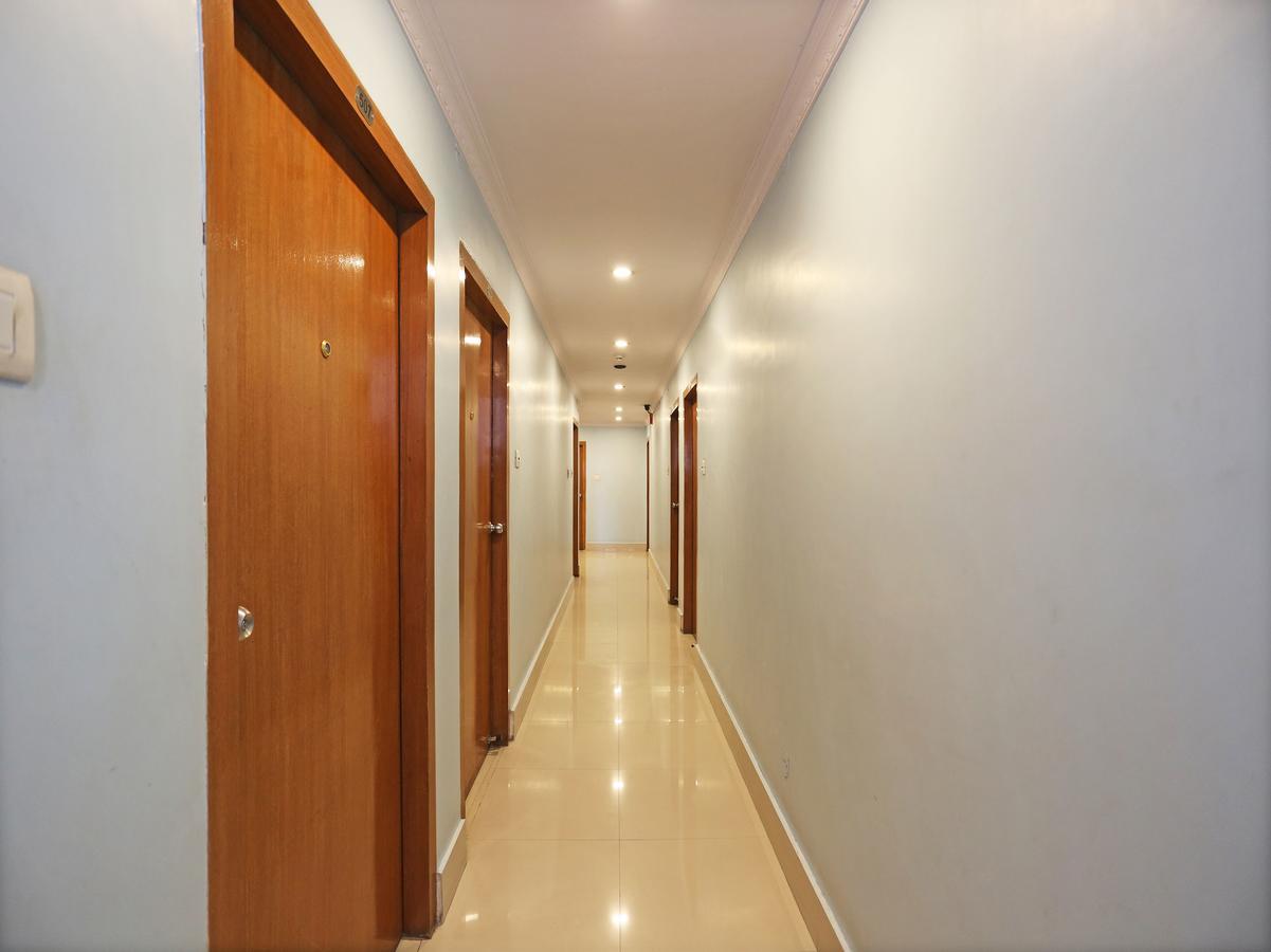 Oyo 10788 Hotel Harisons Continental ปัฏนา ภายนอก รูปภาพ